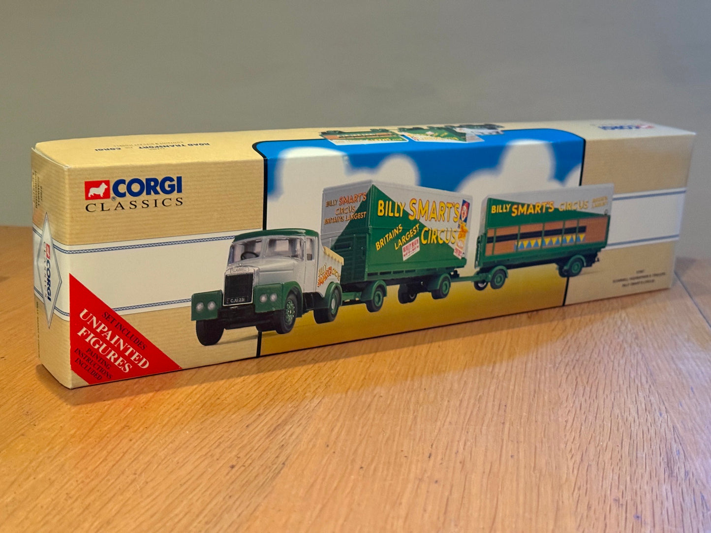 Corgi Classics 30401 - 1:50 97897 Scammell Highwayman - Billy Smarts Circus