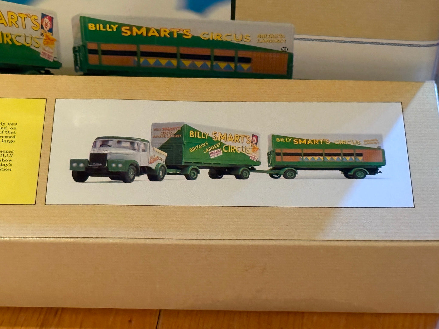 Corgi Classics 30401 - 1:50 97897 Scammell Highwayman - Billy Smarts Circus