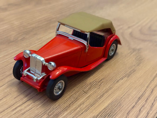 Original Matchbox Models of Yesteryear  - Y-8 1945 MG TC sports car