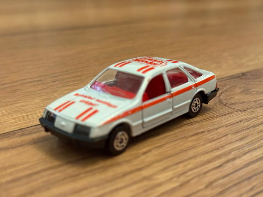 Corgi Juniors - Golden Wonder Ford Sierra 2.3 Ghia