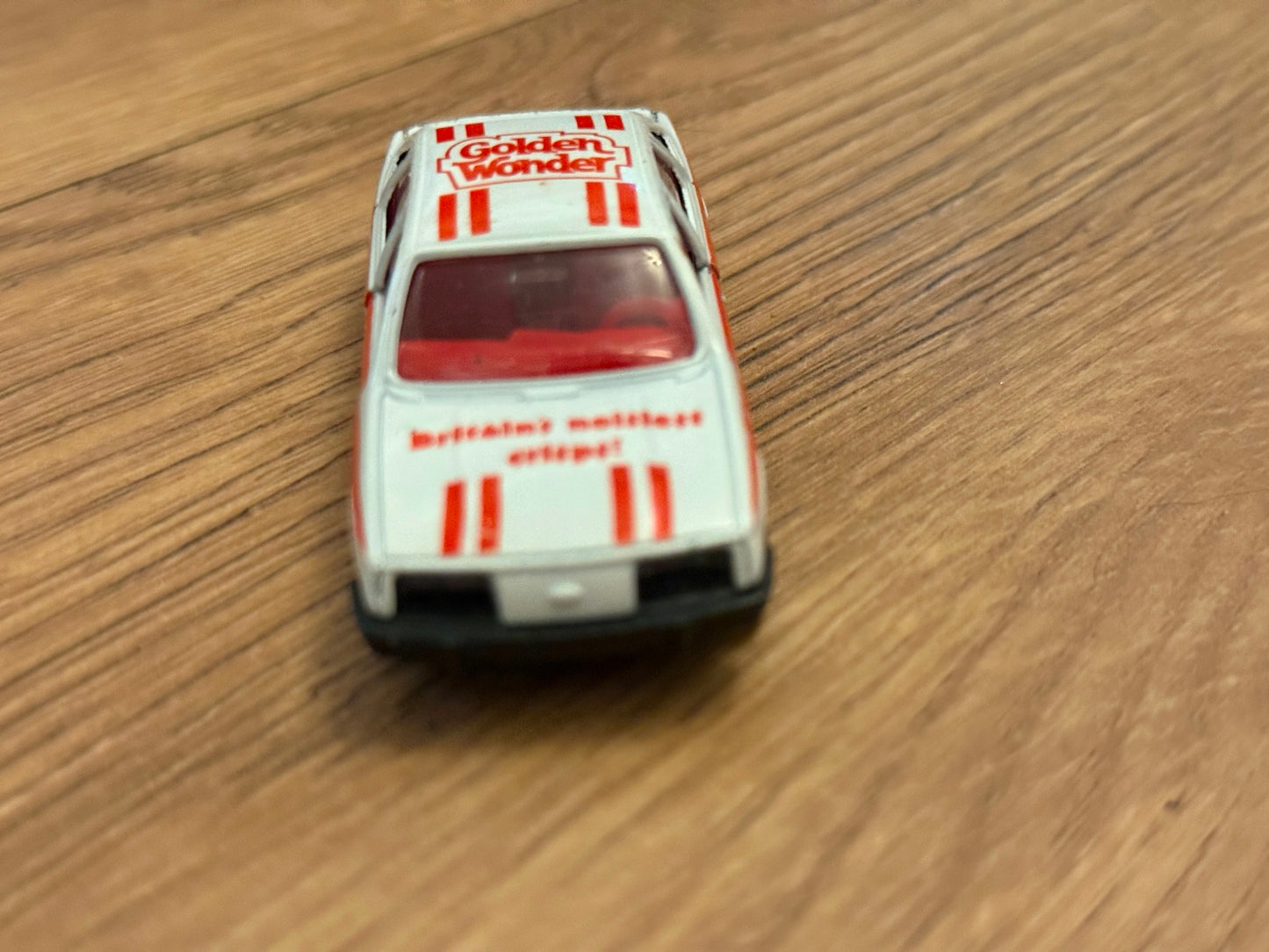 Corgi Juniors - Golden Wonder Ford Sierra 2.3 Ghia