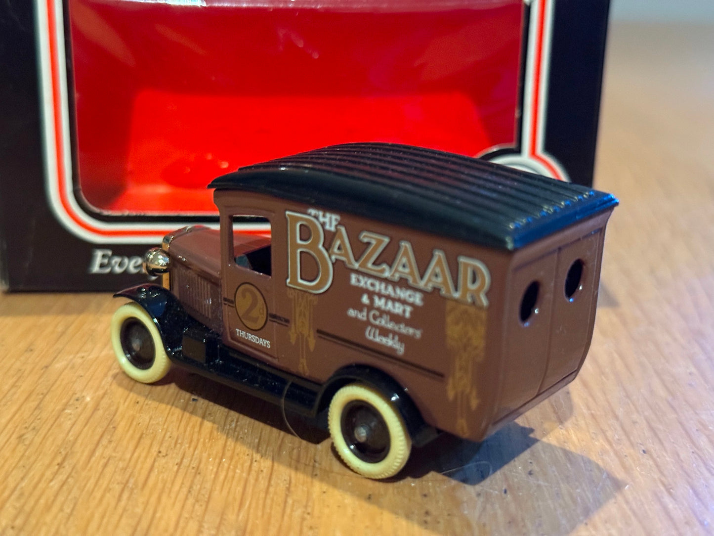 Lledo Days Gone LP21008 - Chevrolet Van, Exchange & Mart, The Bazaar