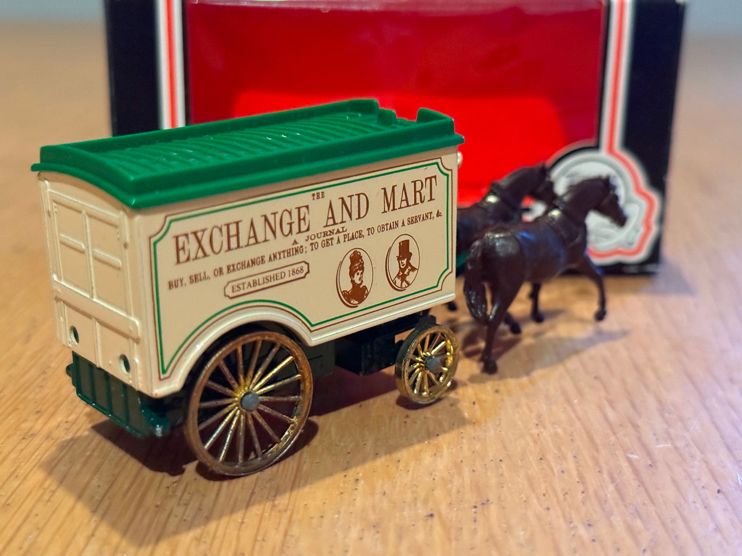 Lledo Days Gone LP11003 - Horse Drawn Removal Van, Exchange and Mart