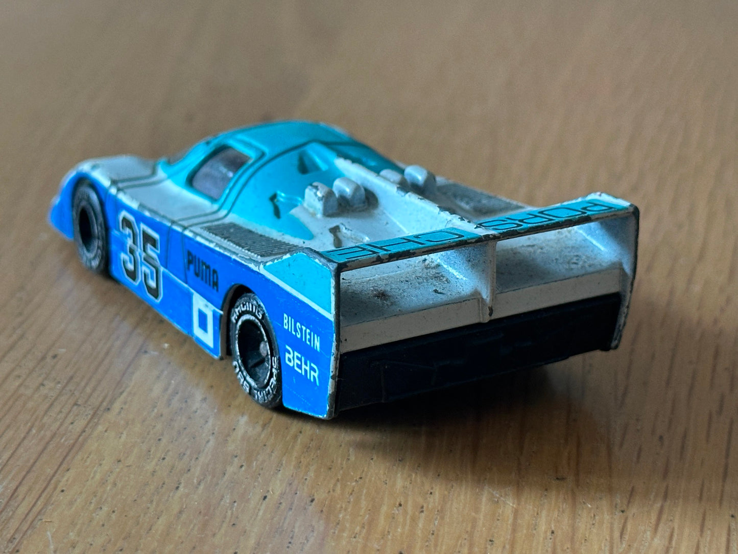 Matchbox Specials Kremer Porsche CKS Retro Racing Car