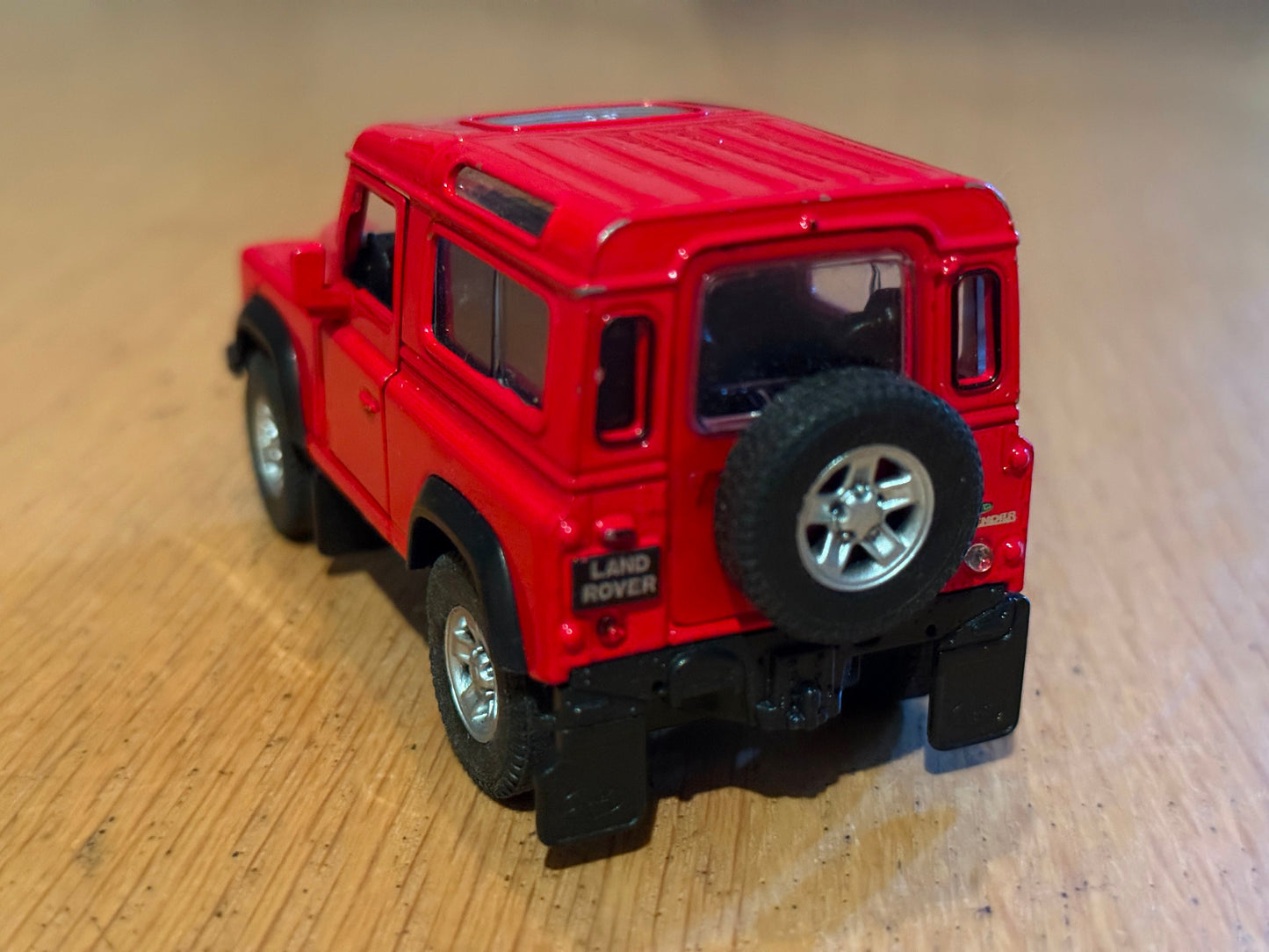 Welly Nex Pull Back Diecast 1:38 - Land Rover Defender
