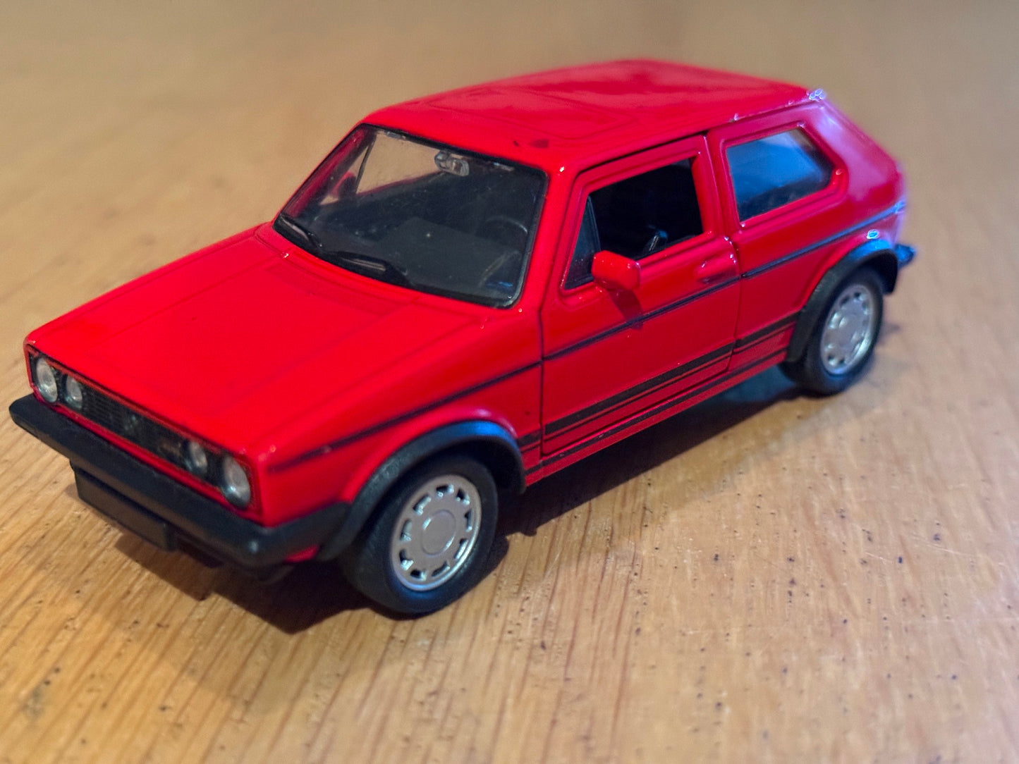 Welly Nex Diecast 1:38 Pull Back Volkswagen Golf GTi - Preowned