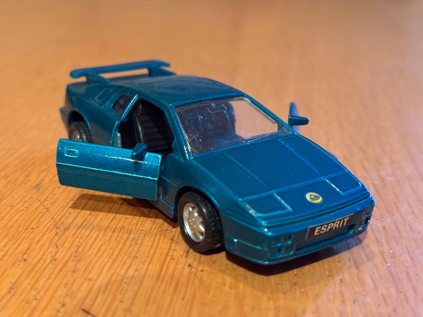 Maisto - 1:38 Lotus Esprit