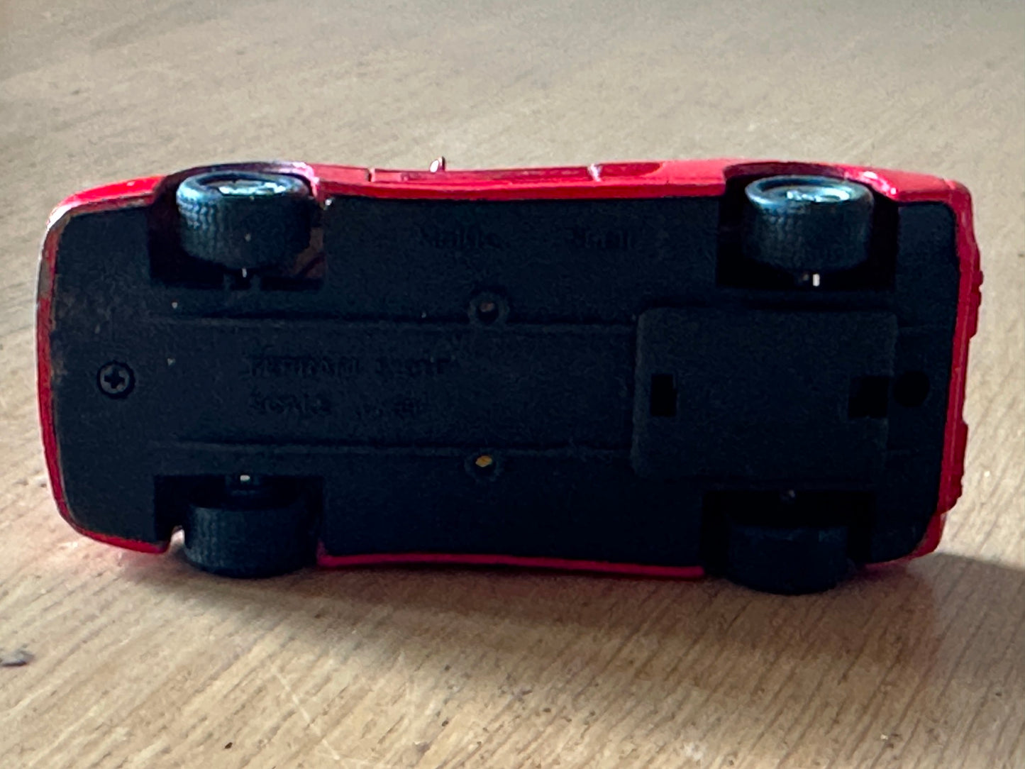 Maisto 1:39 Diecast Ferrari 512 TR- 1989