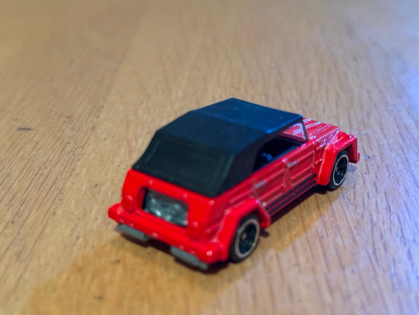 Mattel Hot Wheels - Volkswagen Type 181