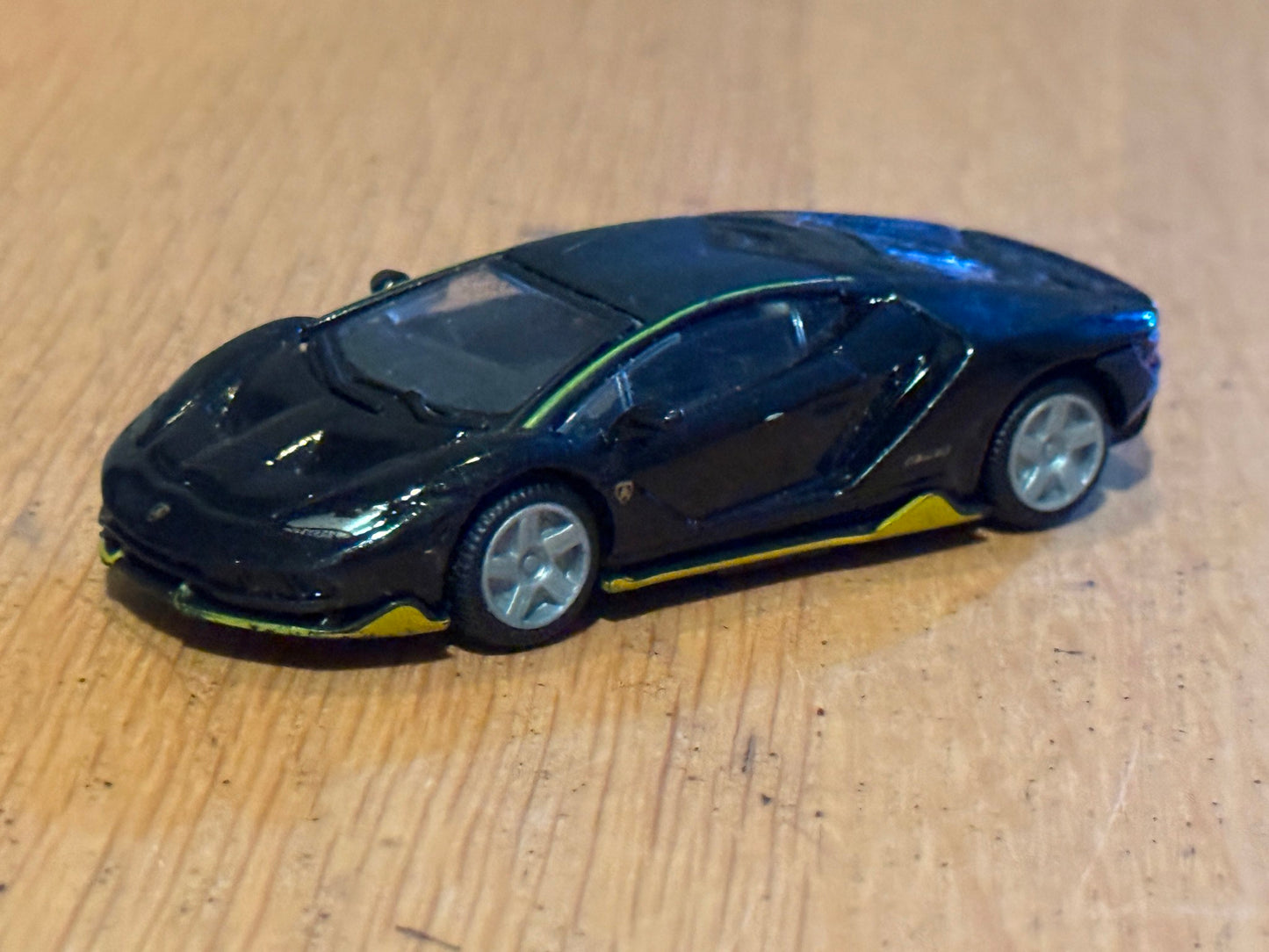 Bburago 1:43 Diecast Lamborghini Centenario