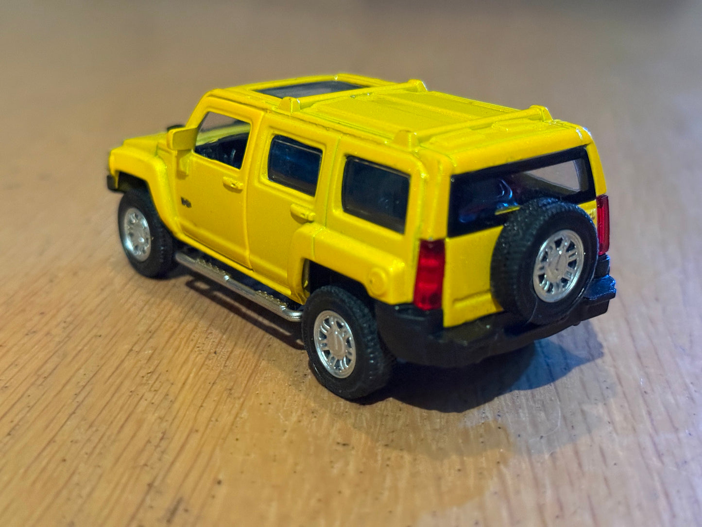 MSZ Diecast Pull Back - 1:43 Hummer H3 - Pre owned
