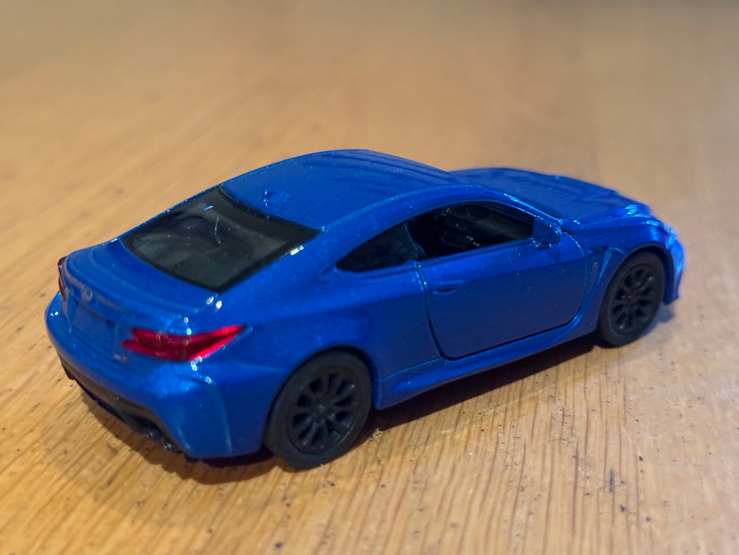 Welly Diecast 1:36 Pull Back Lexus RCF
