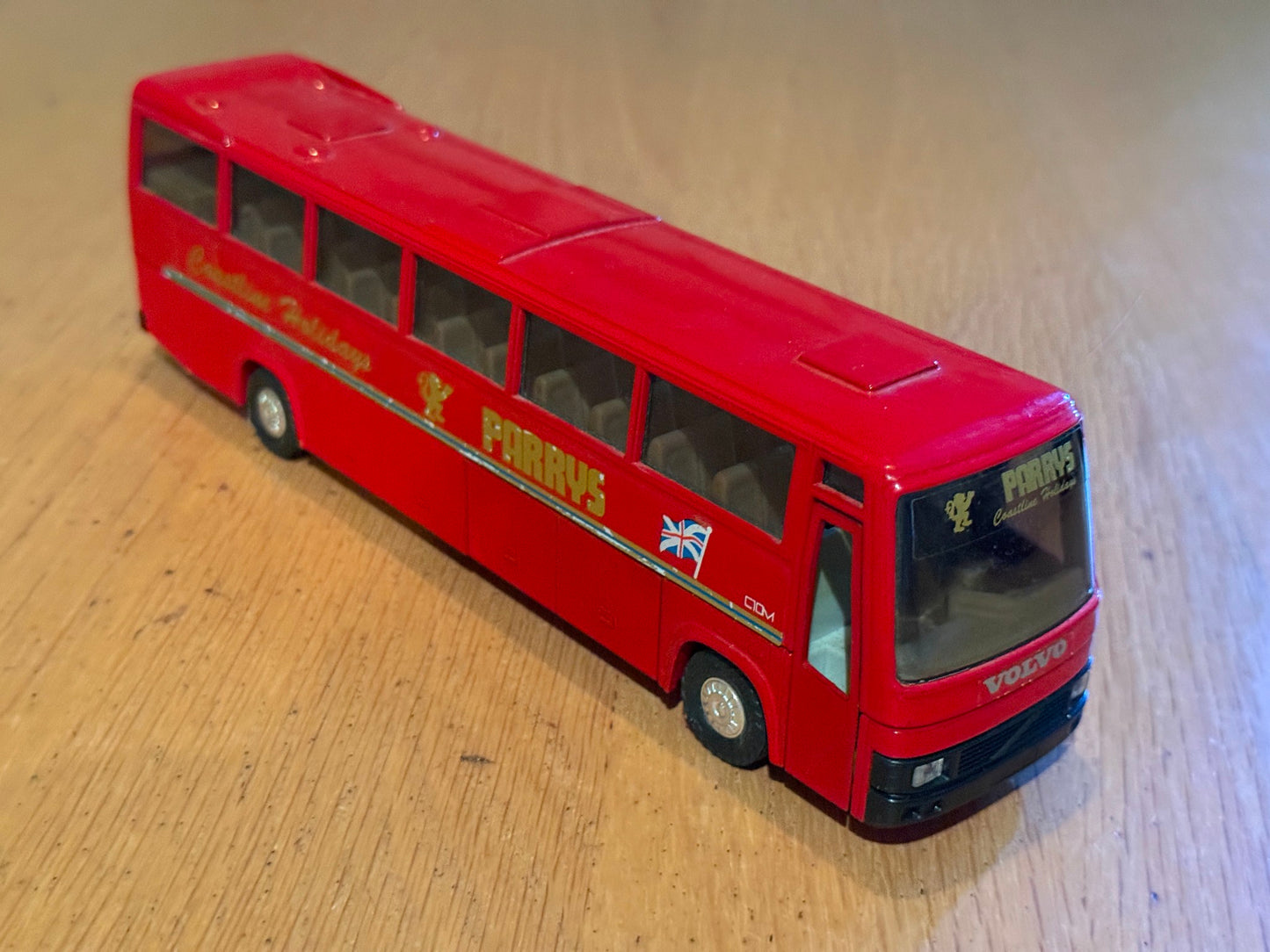 Joal Compact 149 1:50 Diecast  Volvo Coach - Parry’s