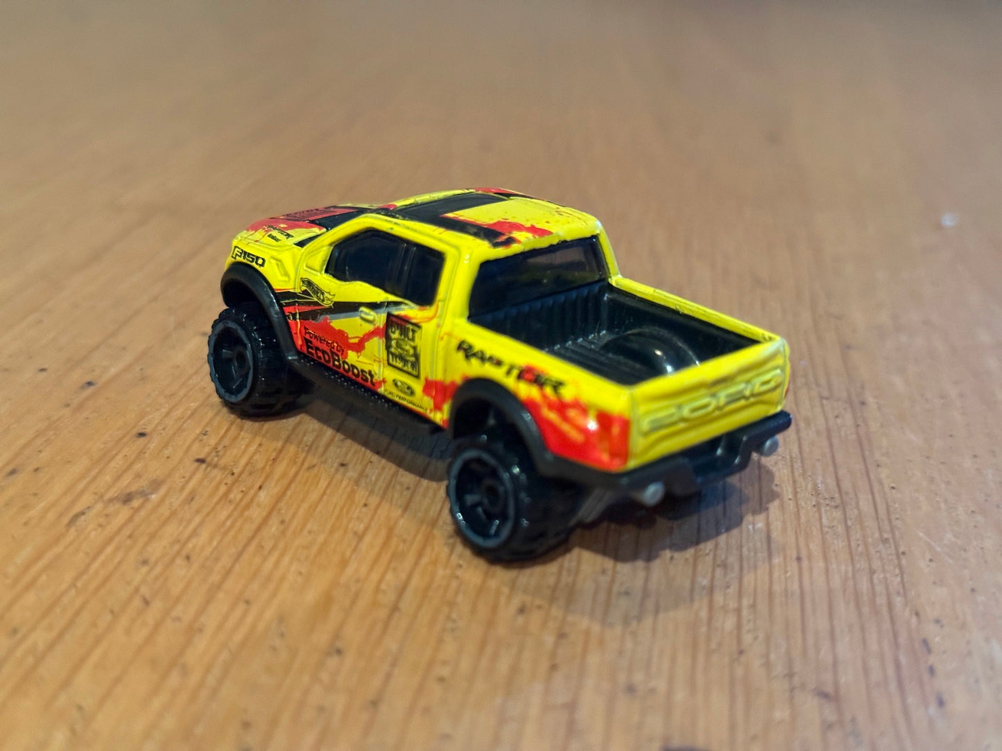Hot Wheels Diecast Model - Ford F150 Raptor