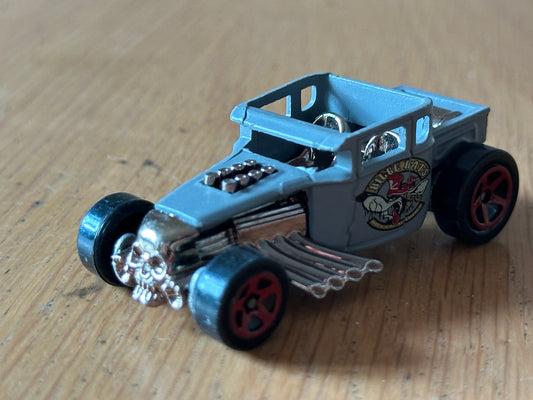 Hot Wheels Diecast Model - Boneshaker