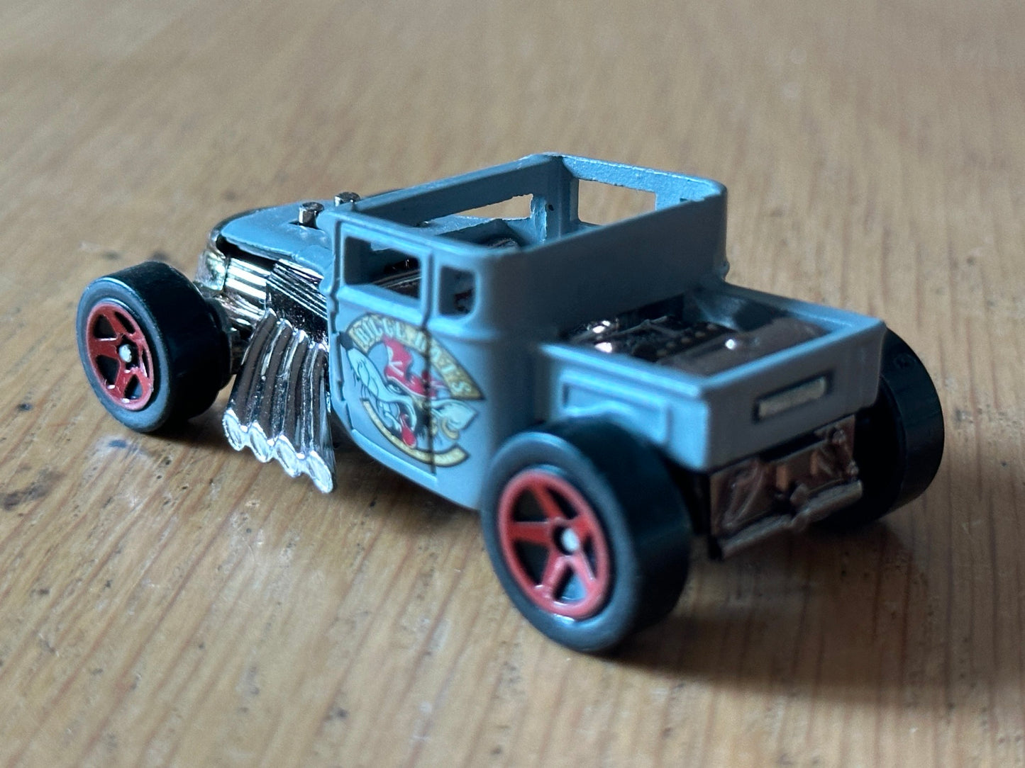 Hot Wheels Diecast Model - Boneshaker
