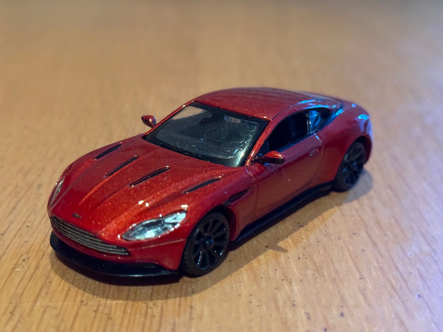 MotorMax 1:43 Diecast Car - 2007 Audi TT