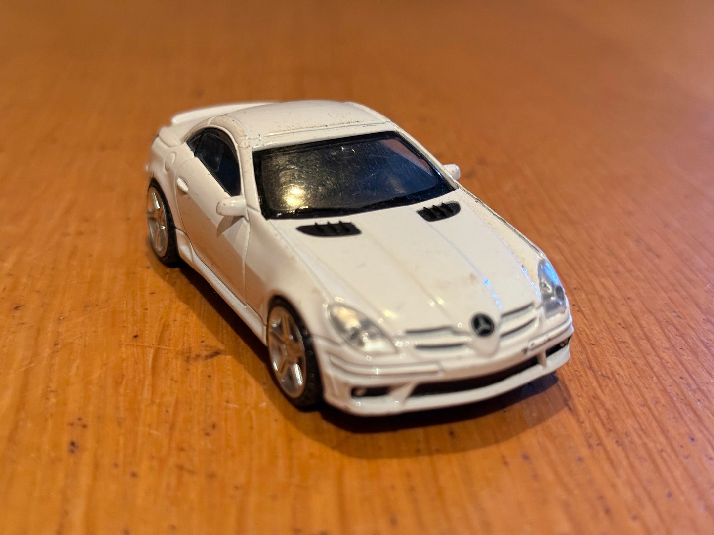 Rastar 1:43 Diecast Car - Mercedes Benz SLK55 AMG