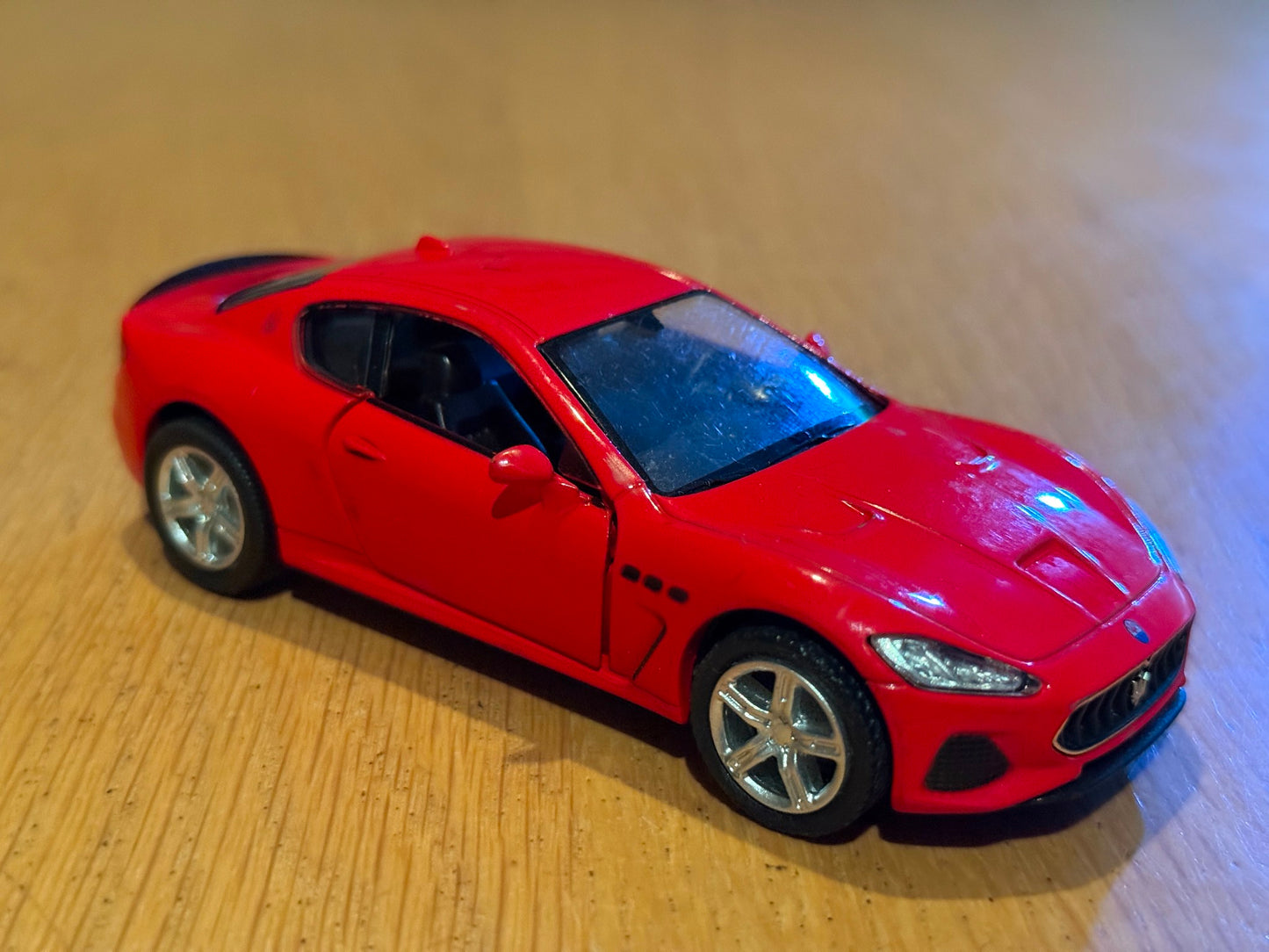 RMZ Diecast Pull Back - 1:36 Maserati Gran Turismo - Pre owned