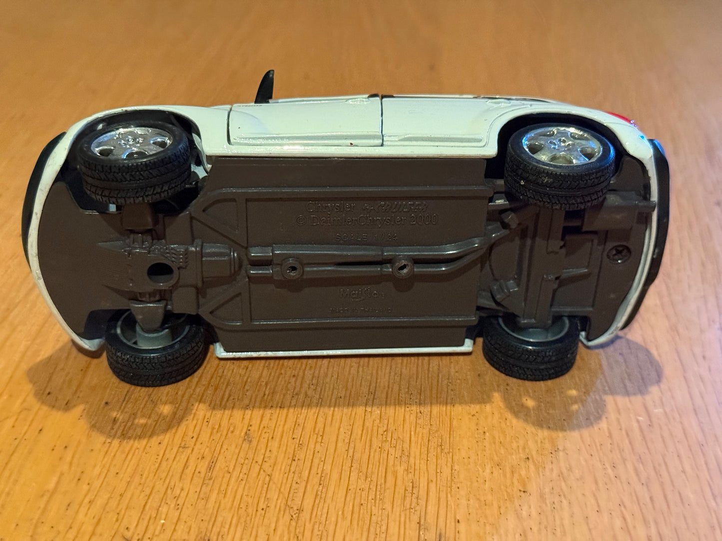 Maisto 3195 - 1:24 Chrysler PT Cruiser - playworn