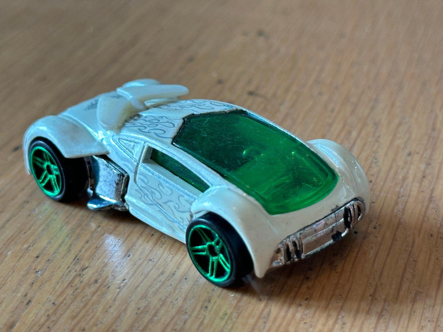 Hot Wheels Diecast Model - Phantom Racer
