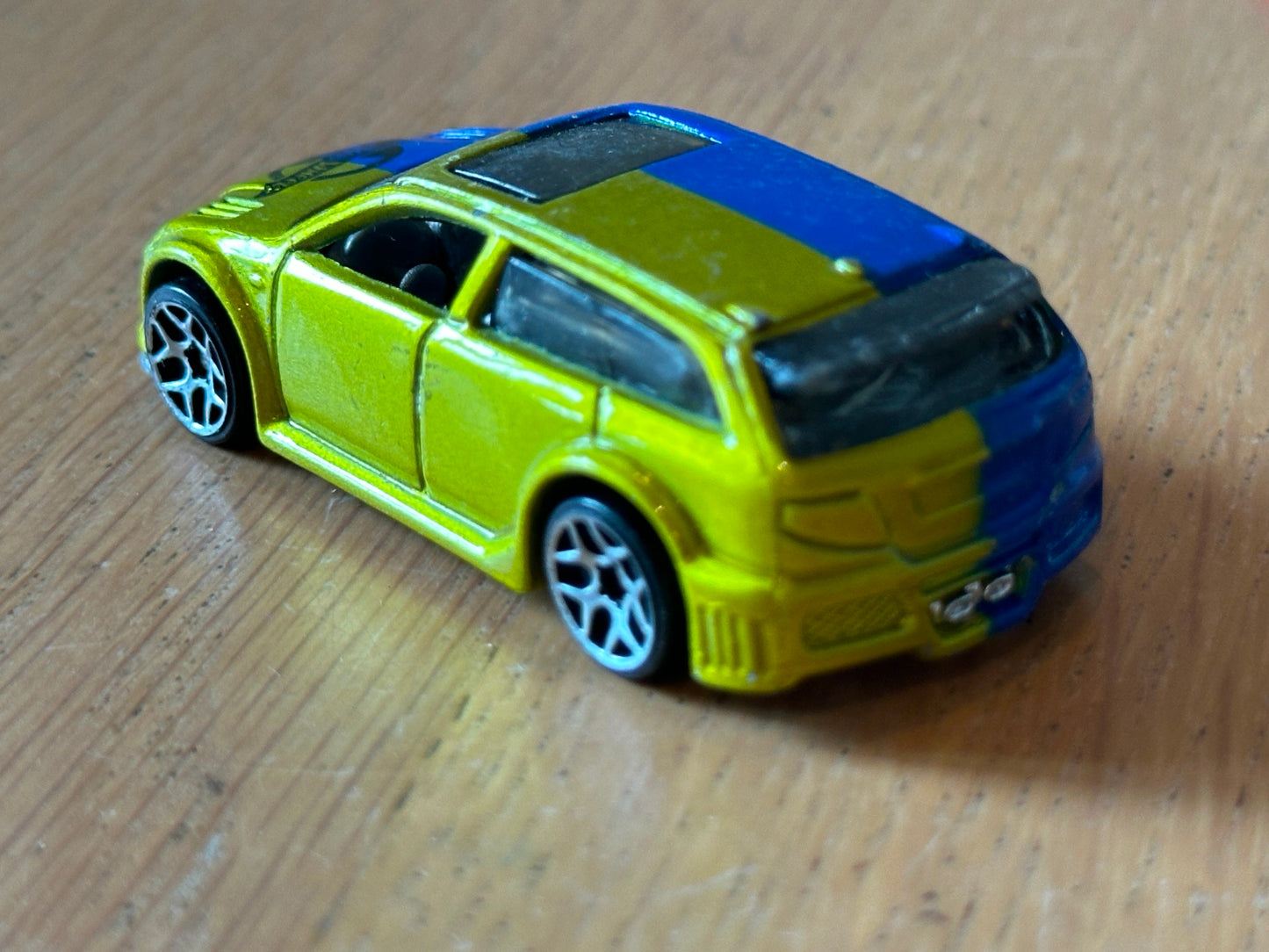Hot Wheels Diecast Model - Audacious