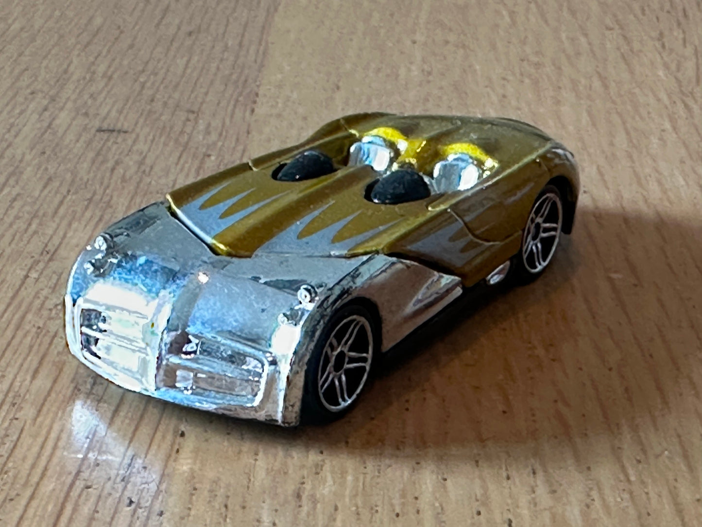 Hot Wheels Diecast Model - Xtreemster