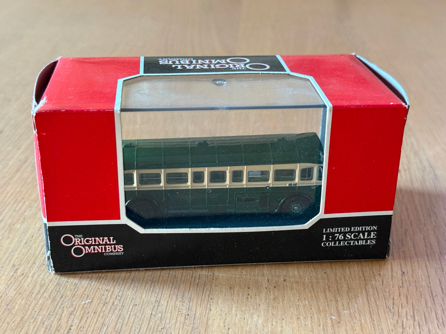 Corgi Original Omnibus 1:76 OM41009 - AEC Q Single Deck Bus - London Transport