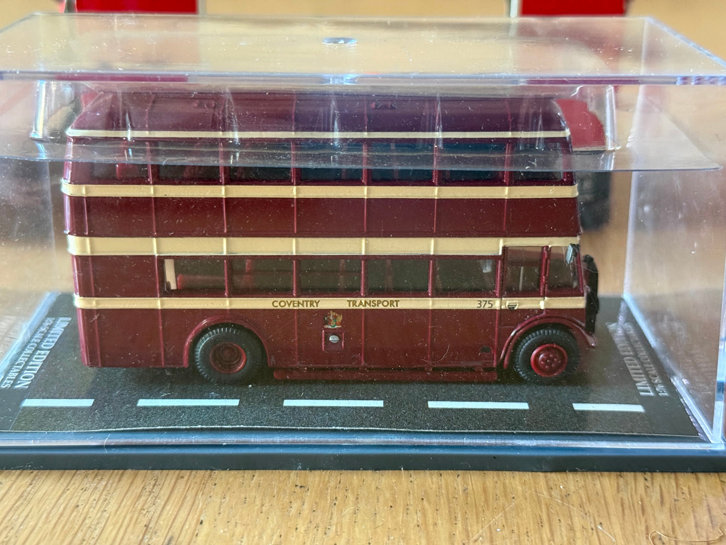 Corgi Original Omnibus 1:76 OM43911 - Daimler Utility Bus - Coventry Corporation