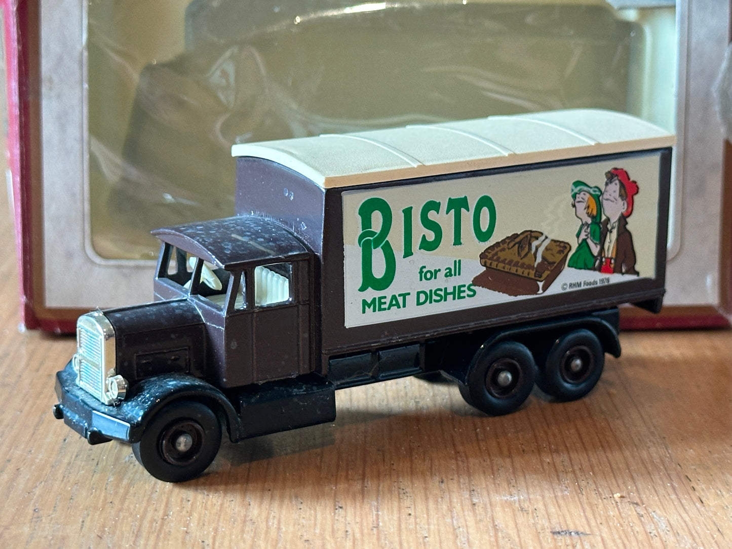 Days Gone DG44000 - Scammell 6 Wheel Truck - Bisto