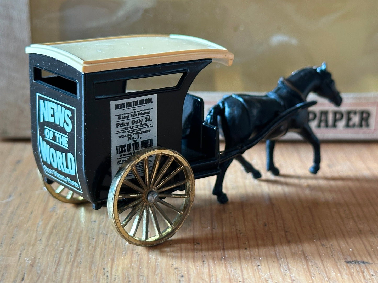 Days Gone PM108002 - Horse Drawn Delivery Van - News of the World
