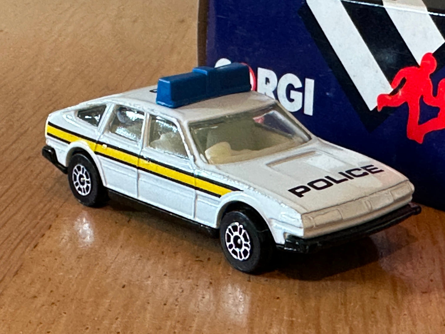 Corgi Diecast - Rover SD1 Police Car