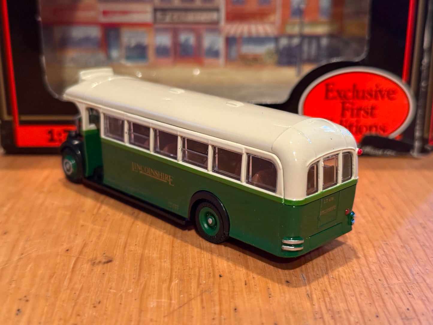 EFE OO Gauge 1:76 18405 - Leyland TS8 Tiger Type B - Lincolnshire