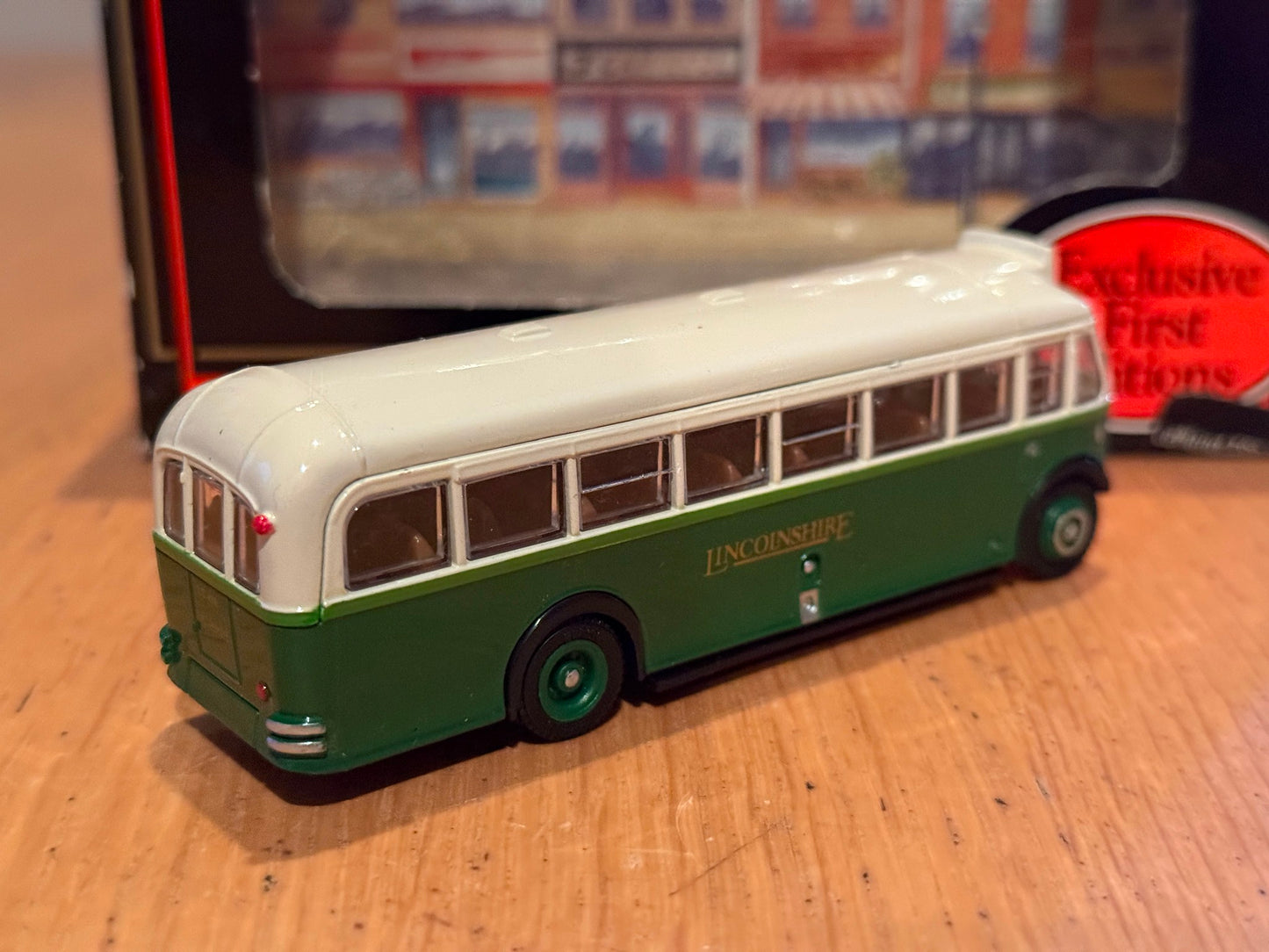 EFE OO Gauge 1:76 18405 - Leyland TS8 Tiger Type B - Lincolnshire