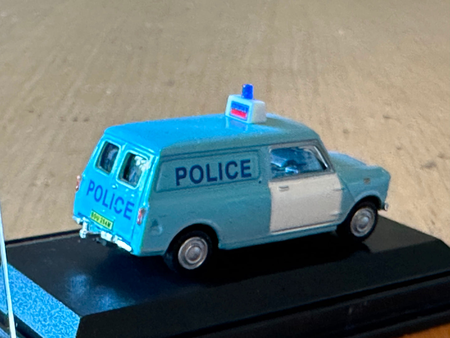 Cararama - 1:72 Scale Morris/Austin Police Mini Panel Van