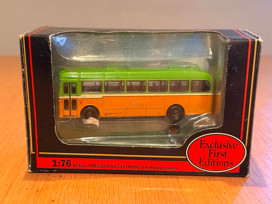 EFE OO Gauge 1:76 24310 -BAEC Reliance BET Style Bus - with spare wheels