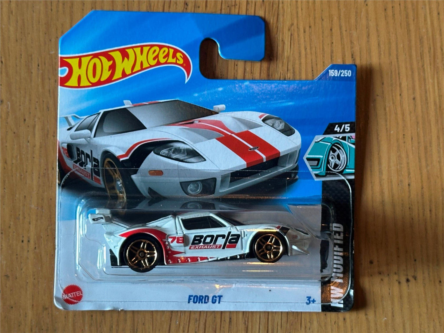 NEW Hot Wheels 159/250 - Ford GT