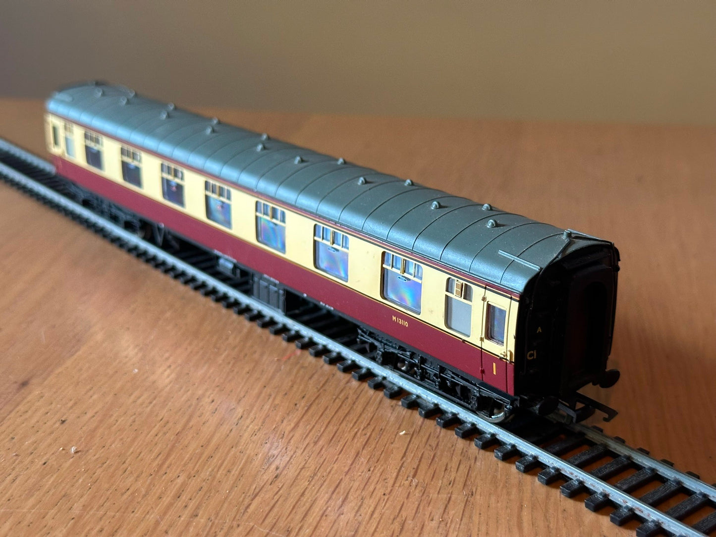 Bachmann Branchline OO Gauge 39-152A Mk1 FK first class corridor coach
