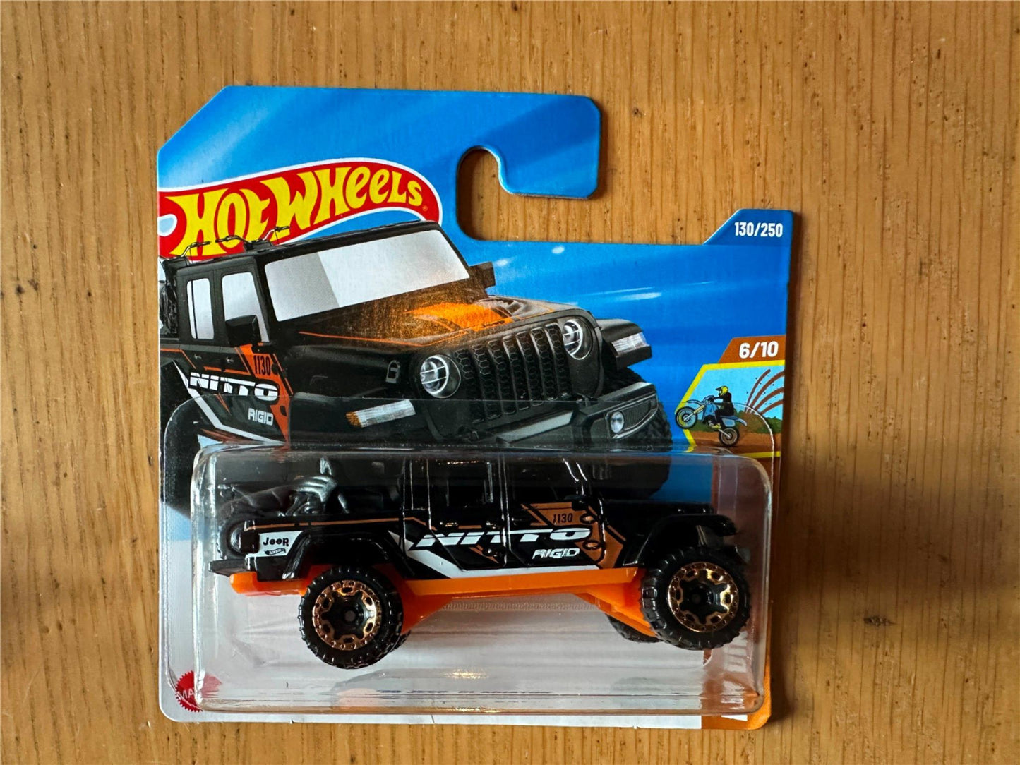 NEW Hot Wheels 130/250 - 2020 Jeep Gladiator