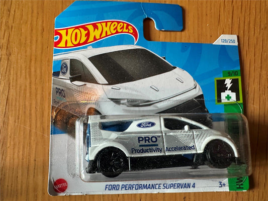 NEW Hot Wheels 128/250 - Ford Performance Supervan 4