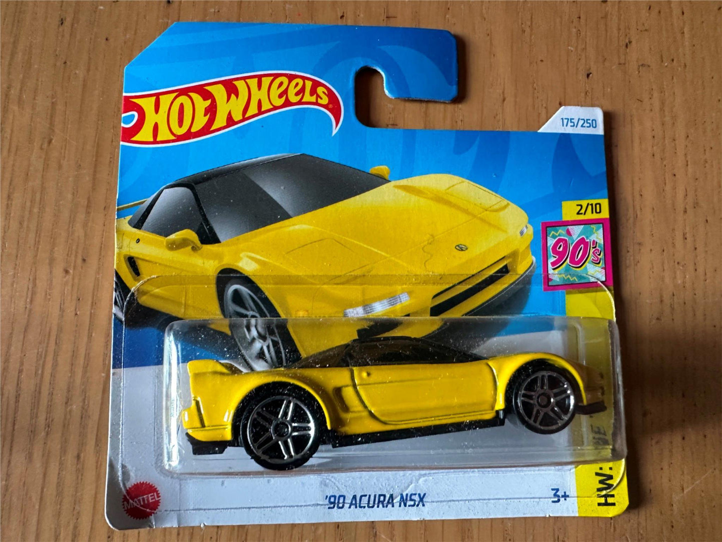 NEW Hot Wheels 175/250 - 1990 Honda Acura NSX