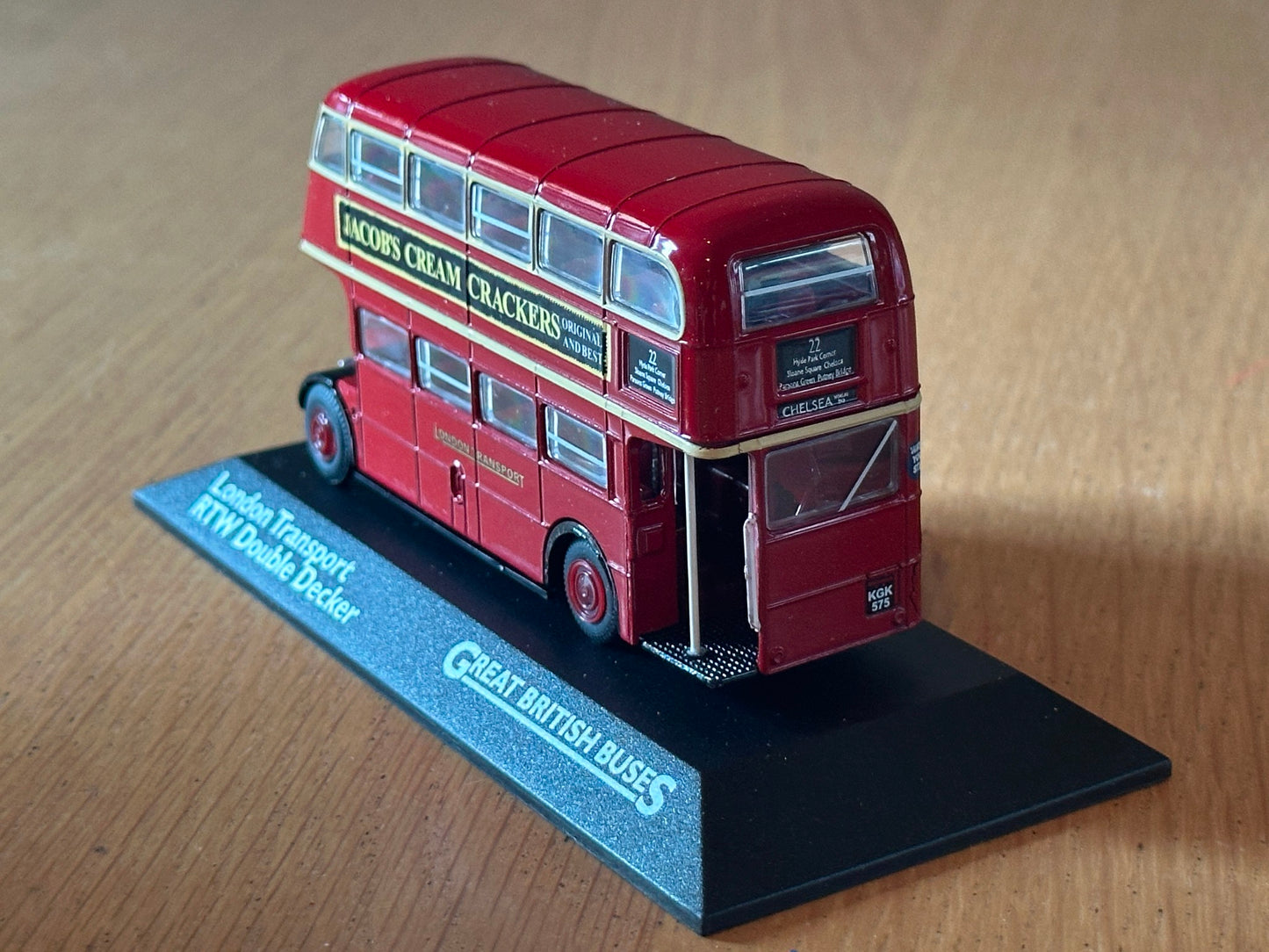 Atlas Great British Buses 1:76 London Transport RTW Double Decker.
