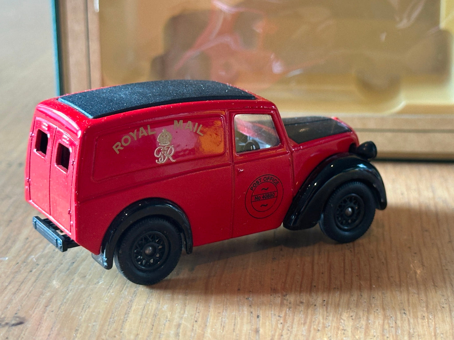Lledo SP58035 - Morris Z Van - Royal Mail Post Office - Jersey (Rare Model)