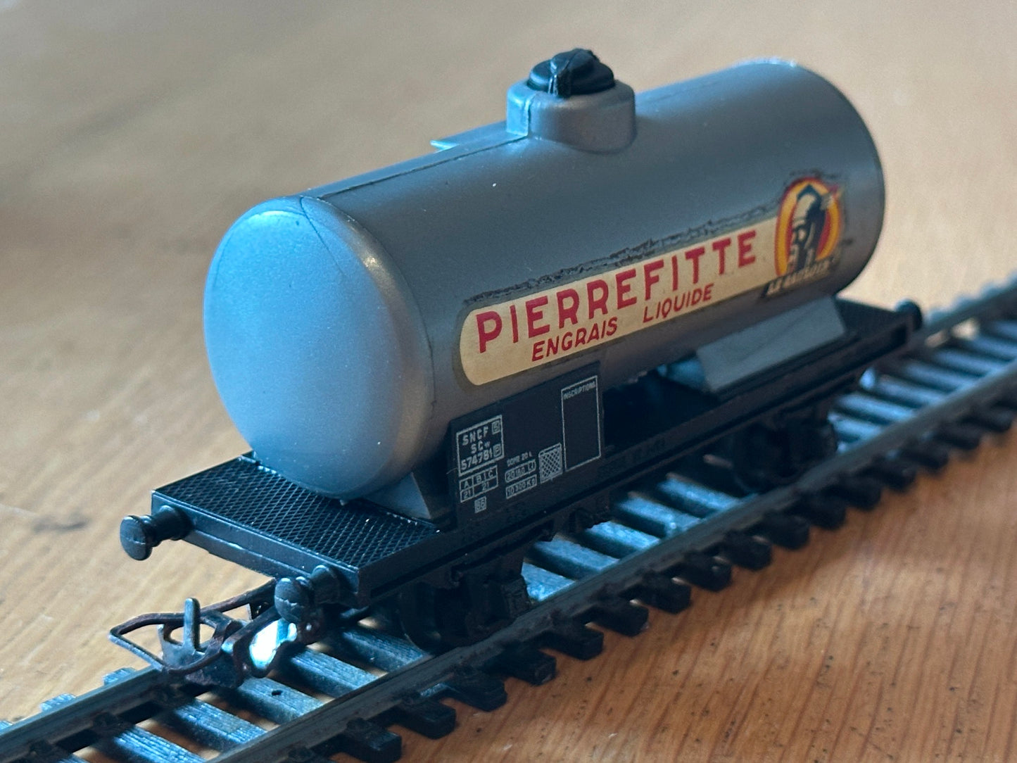 Jouef H0 Gauge Tanker - BP/Pierrefitte