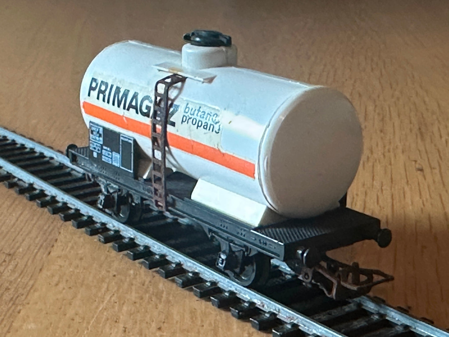 Jouef 574781 H0 Gauge Tanker  - SNCF Primagaz