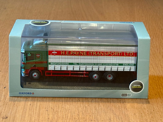 Oxford Diecast - Scania 94D Curtainside H.E. Payne - 1:76 Scale