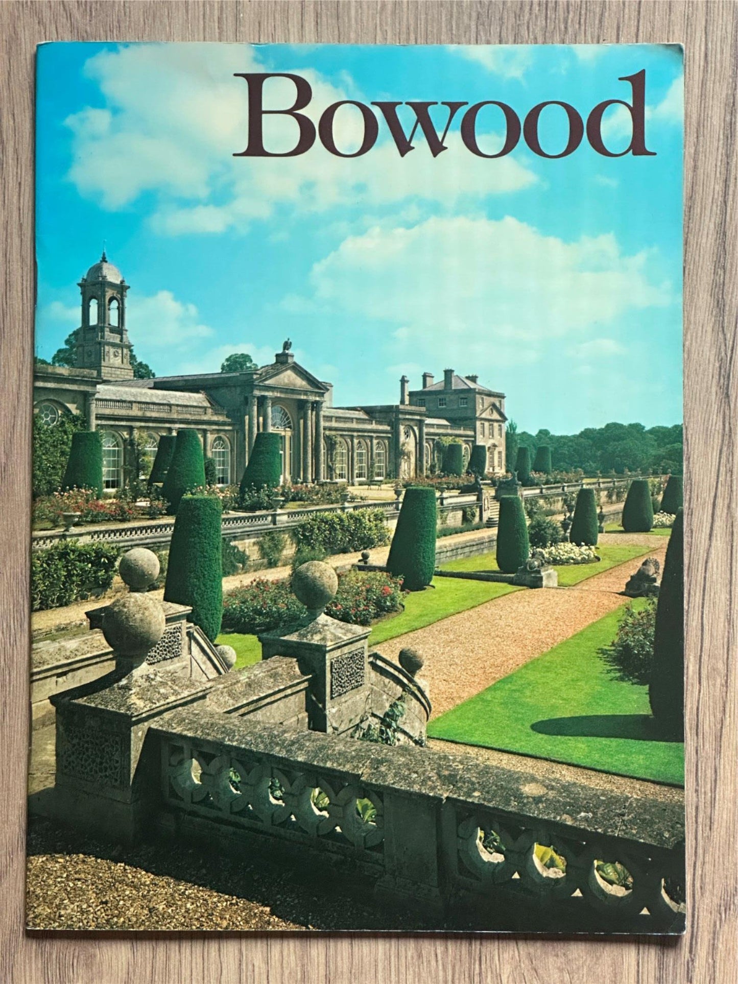 Vintage Guidebook - Bowood