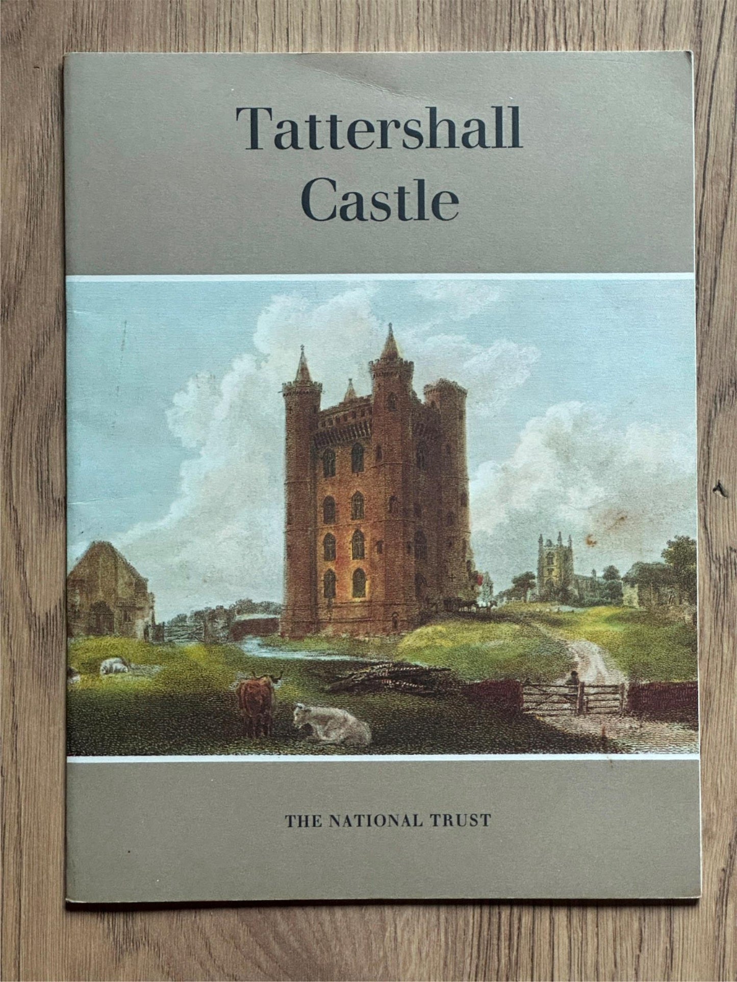 Vintage Guidebook - Tattershall Castle (National Trust)