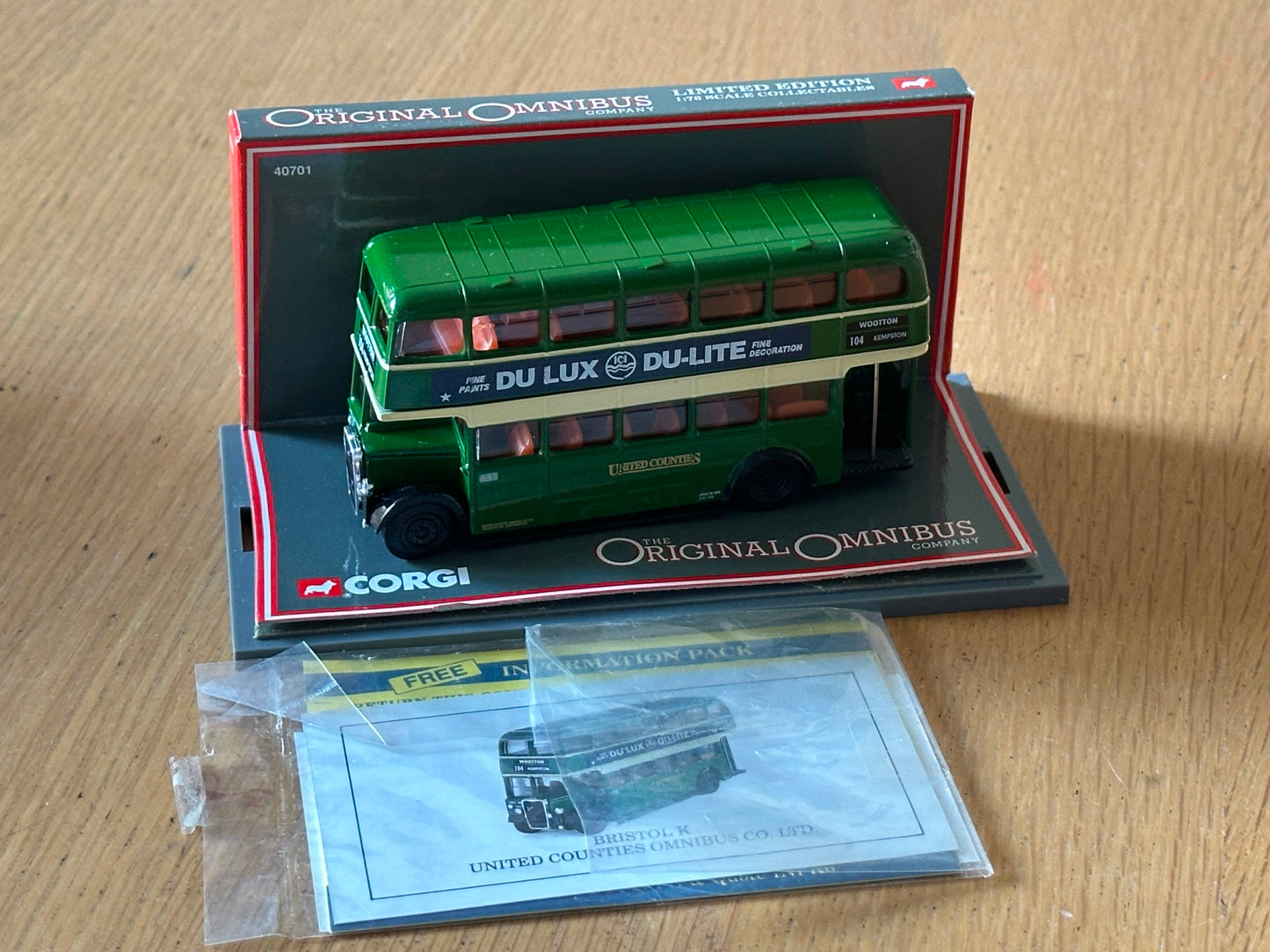 Original Omnibus 1:76 OO Gauge 40701- Bristol K6A United Countries