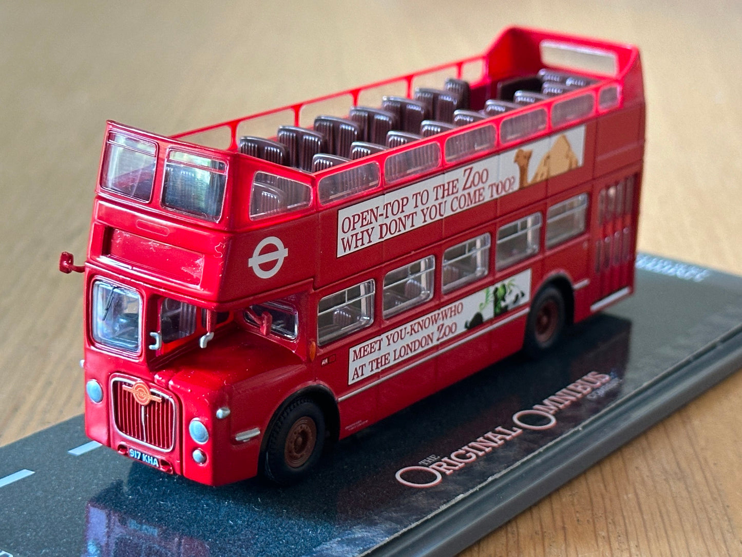 Original Omnibus 1:76 OO Gauge 45607 - BMMO D9 Open Top London Transport